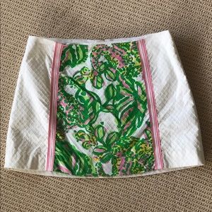 Super Cute Lilly Pulitzer Back Zip Mini Skirt